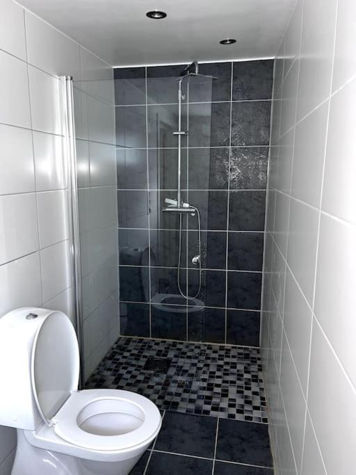 Exclusive Guesthouse Near The Ocean In Hovas 哥德堡 外观 照片